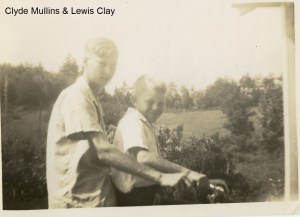 Clyde & Lewis
